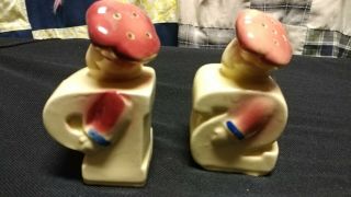 - Vintage - Salt and Pepper Shakers - S and P Shape Shakers - Chefs 2