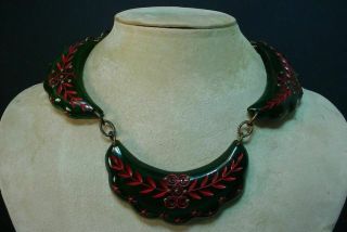 Vintage Green Bakelite Necklace with Brass & Red Painted Design 3