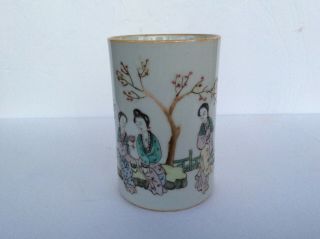 Antique Chinese Porcelain Famille Rose Handpainted Brush Pot,  Tongzhi Marked