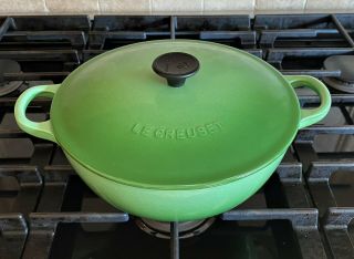 Le Creuset Vintage Enameled Cast Iron Soup Pot,  2.  75 Quart 22 – Green