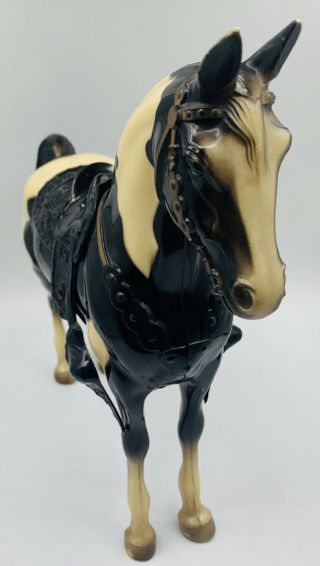Vintage Breyer 1950s Western Horse,  Black and White Pinto,  No Stamp,  No Chain 3