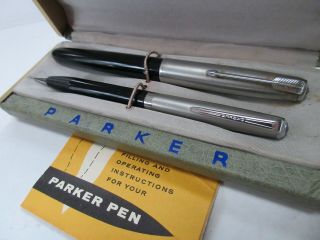 Vintage Parker 51 Pen & Mechanical Pencil Set W Case And Booklet
