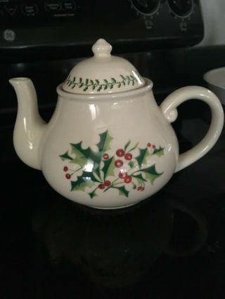 Vintage Christmas Holiday Ceramic Teapot Holly And Berries Design