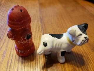 Ceramic Bull Dog Peeing On Fire Hydrant Salt And Pepper Shakers Set