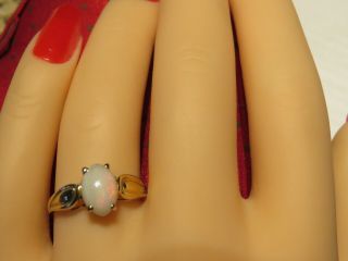 Vtg.  Solid 14k Yellow Gold Natural Australian Fire Opal 10 X7 Cocktail Ring 7.  75
