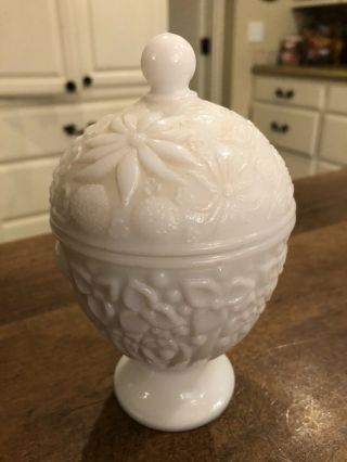 Vintage Avon Candle Votive Milk Glass Daisy Floral Footed Candy Dish W Lid