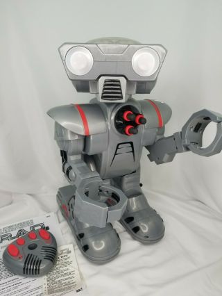 Vintage Toymax Rad Robot 4.  0 Radio & Voice Controlled,  R.  A.  D.  Fun