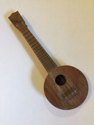 Vintage Lyon & Healy Ukulele Camp Uke 4 String Guitar Circa 1925 Wooden Pegs