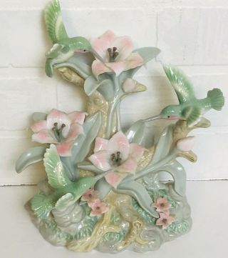 Fine Porcelain Figurine Hummingbird Statue Figure Pink Flowers Green Music Box