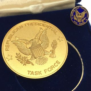 Republican Presidential Task Force Medal Of Merit Coin,  Pin,  & Case R.  Reagan