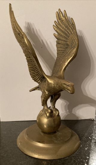 Vtg Large Brass Eagle Landed On Top Of Large Brass Ball Statue 11 1/4