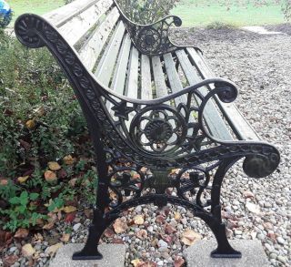 Antique Vintage 2 Pc Decorative Cast Iron Garden Park Bench Ends