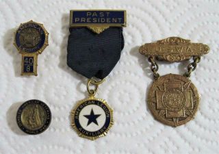 4 Pc.  Vintage American Legion Auxiliary Past President Pins World War Uswa 40/8