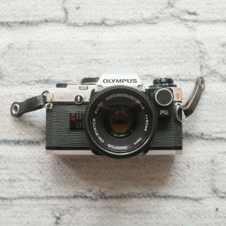 Olympus Om - 10 35mm Slr Film Camera Om - System Zuiko Auto - S 50mm F/1.  8 Lens Vtg
