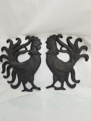 Vintage Cast Iron Rooster Plaque Rustic Hanging Wall Country Chicken Americana