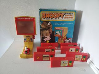 Vintage 1975 Snoopy Drive In Movie Theater W/ Box With 8 Cartridges