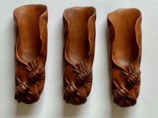 Set Of 3 Boxwood Netsuke Tea Scoops Hand Carved Cicadas Leaf Signed Estate