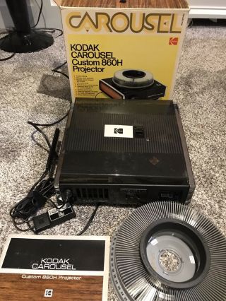 Vintage Kodak Carousel Custom 860h Slide Projector W/ Remote