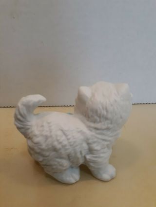 VTG White Persian Kitty Cat Kitten Porcelain Blue Bow Homco Figurine with Label 3