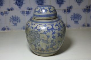 Unusual Vintage Antique Chinese Stoneware Blue And White Ginger Jar 1.  9kg Flower