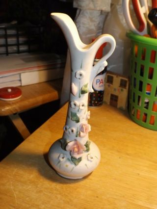 Vintage Porcelain Bud Vase W/roses