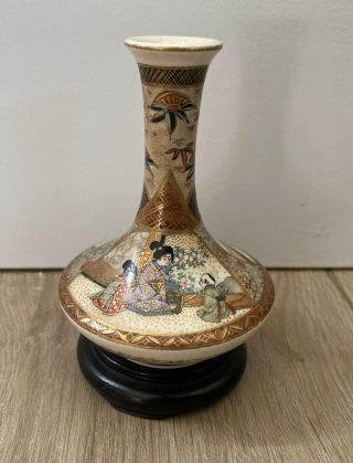 Antique Vintage Asian Japanese Satsuma Painted Signed Miniature Vase 3.  75” Tall