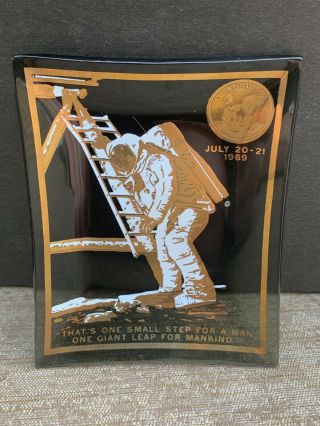 Vintage 1969 Apollo 11 Souvenir Glass Dish Ashtray Gold Leaf Nasa Moon Landing