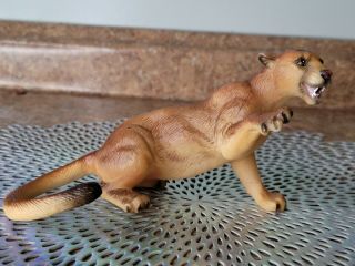 Breyer Fausto Tawny Cougar From America 