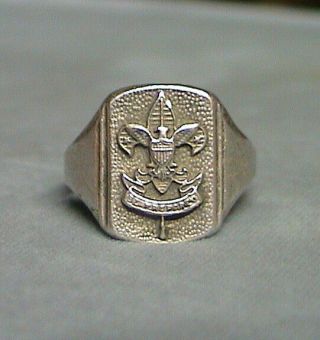 Vintage Sterling Silver Boy Scout Ring Cub First Class Be Prepared Emblem Camp