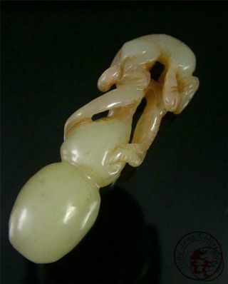 Fine Old Chinese Nephrite Celadon Jade Carved Monkey Pendant Netsuke Toggle 3