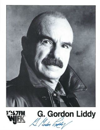 G.  Gordon Liddy Ex Fbi Agent (watergate) Signed 8 " X11 " Photo