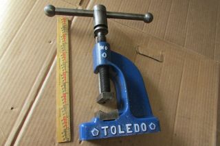 Toledo No.  0 Pipe Vise,  Vintage Plumbing,  Usa