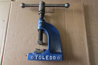 TOLEDO No.  0 Pipe Vise,  vintage plumbing,  USA 2