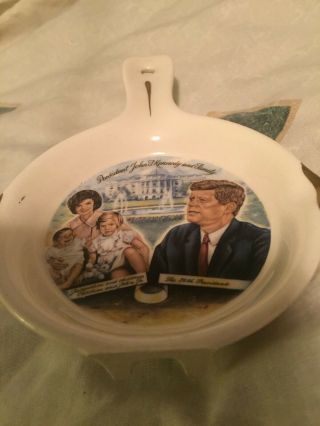 PRESIDENT JOHN F.  KENNEDY and FAMILY JACKIE DECOR COLLECTIBLE Spoon Rest 3