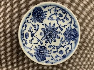Antique Chinese Qing Dynasty Kangxi Blue & White Porcelain Small Dish / Plate 2