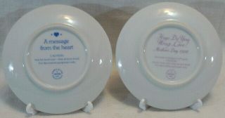 1990 & 1992 AVON MOTHER ' S DAY PLATES Plate Stands COLORFUL 2