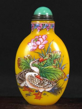 Fine Chinese Wild Duck Lotus Flowe Hand Painted Peking Enamel Glass Snuff Bottle