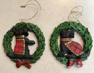 2 Resin Scottie Dog Scottish Terrier Ornaments In Wreath