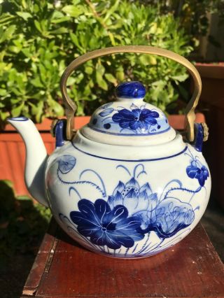 Vtg Chinese Hand Painted Blue And White Porcelain Teapot With Brass Handle