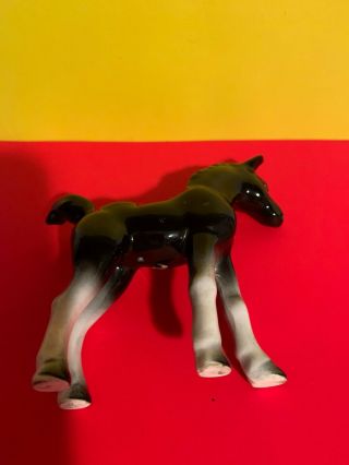 SMALL BLACK AND WHITE PORCELAIN HORSE REALLY CUTE ESTATE FIND 3