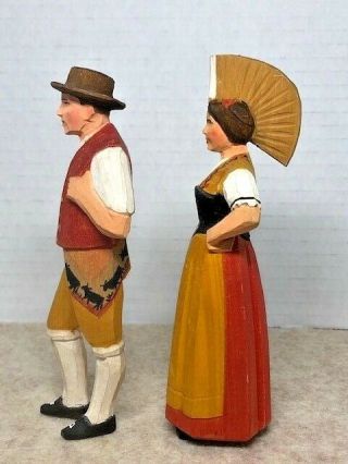 Vintage Hand Carved Huggler Wyss Brienz Man and Woman in Traditional Dress 3