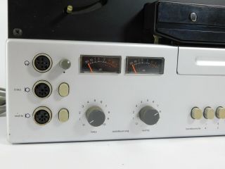 Braun TG - 1000/4 Vintage German Reel - to - Reel Tape Deck (looks great) 2