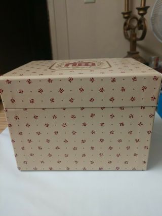 Vintage Avon Country Christmas Recipe Box NIOB Looks like 3
