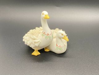 Muller - Volkstedt Mv Irish Dresden Ducks W Holly Porcelain Lace Figurine