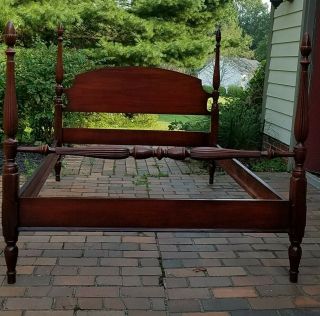 Vintage Dixie Mahogany Four Poster Full Bed