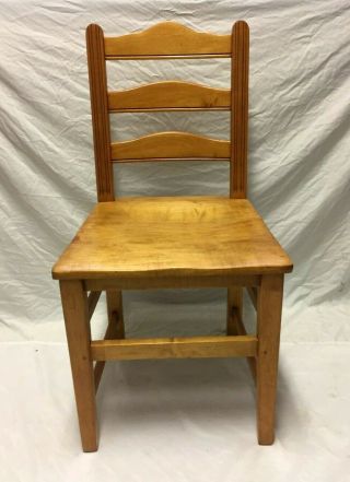 Vintage.  Arts & Crafts / Mission Style Solid Wood Chair -