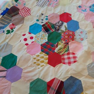 Vintage Cape Cod quilt topper; All hand stitched - early 1900 ' s euc 3