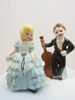 Vintage Pair Porcelain Figurines Victorian Style Couple 4.  25 "