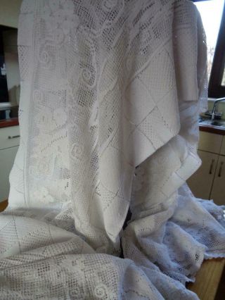 Vintage/antique Off White French Tablecloth Or Bedspread,  Filet Lace,  72 " X 94 "