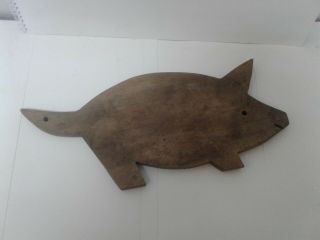 Old Antique Primitive One Piece Of Wood Bread Cutting Board Plate Shape Of Pig